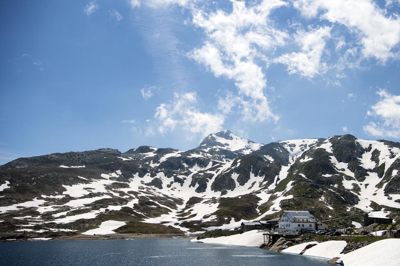 Hotel Grimsel Passhoehe Oberwald Exterior photo